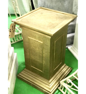 Gold Plinth