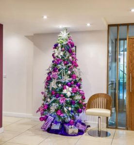 Decorative Christmas Tree (7ft)